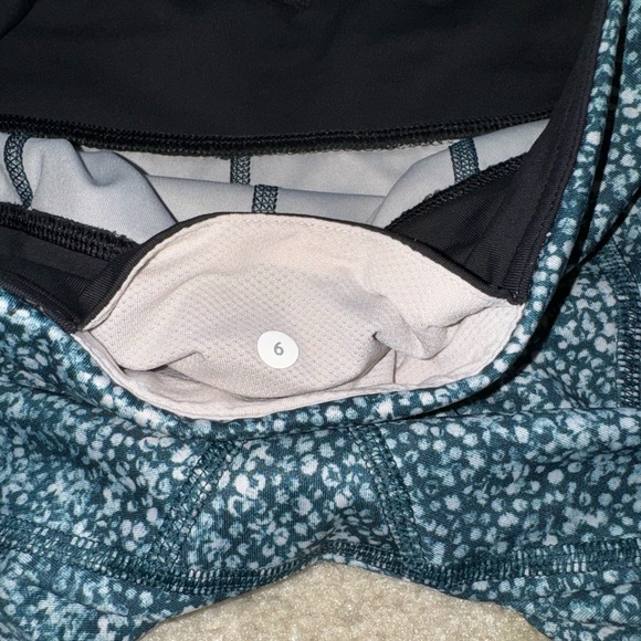 lululemon Inspire Tight II Full-On Luxtreme Pebble Print Size 6 - Picture 2 of 8